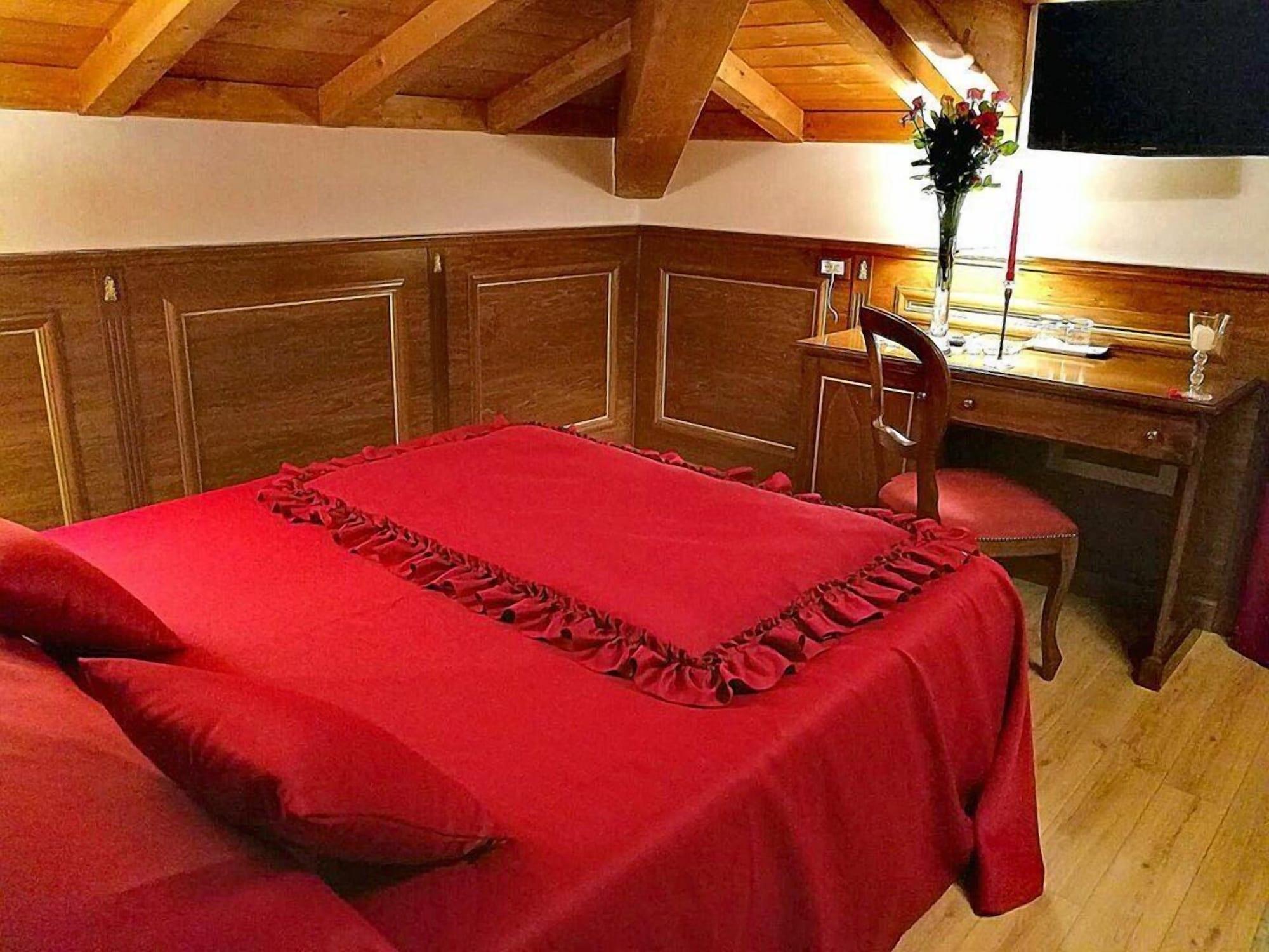 Fashion Hotel Valmontone Kültér fotó
