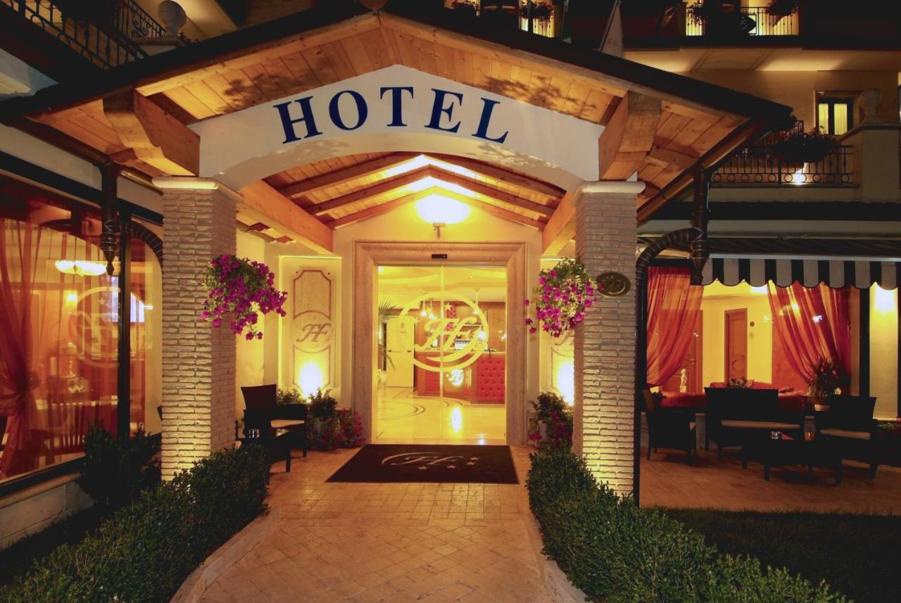 Fashion Hotel Valmontone Kültér fotó
